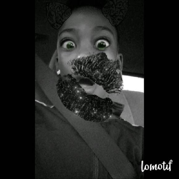 Meet your Posher, Sabria - Picture 1 of 1